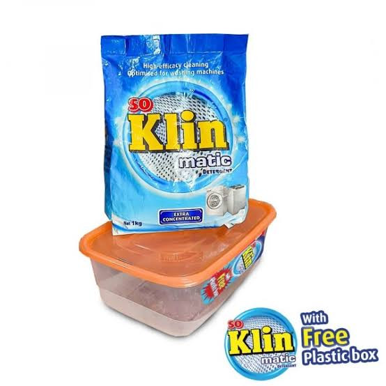 So klin Matic Powder Detergent 1kg + Free 2.4L Container